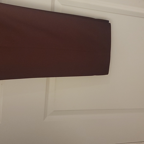 Men 3, Piece very nice burgundy Suit. FATHER'S DAY OR PROM!! - Picture 8 of 15